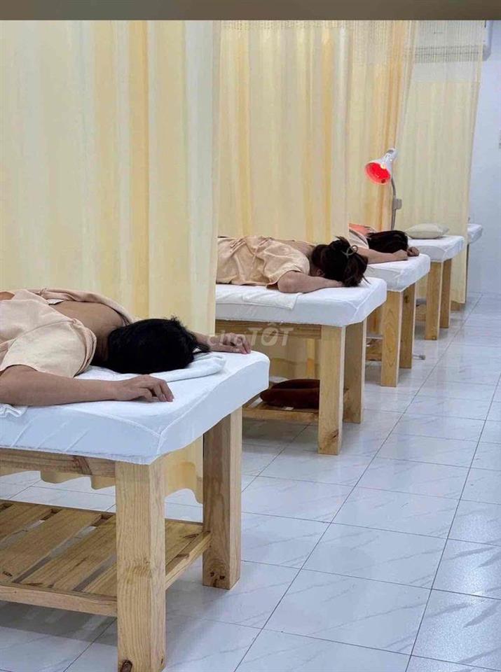 CHO THUÊ NHÀ MẶT TIỀN PHAN VĂN TRỊ P7 CŨ GÒ VẤP NGAY VINCOM