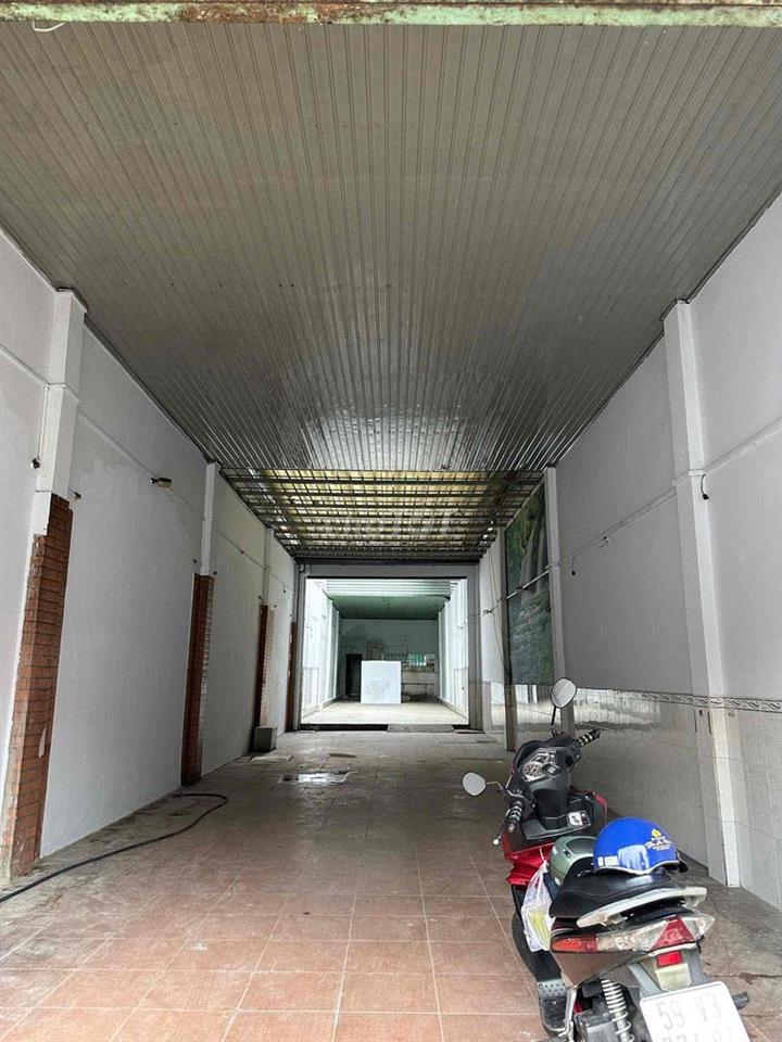 CHO THUÊ NHÀ MẶT TIỀN QUANG TRUNG GÒ VẤP NGAY PHAN HUY ÍCH PVC