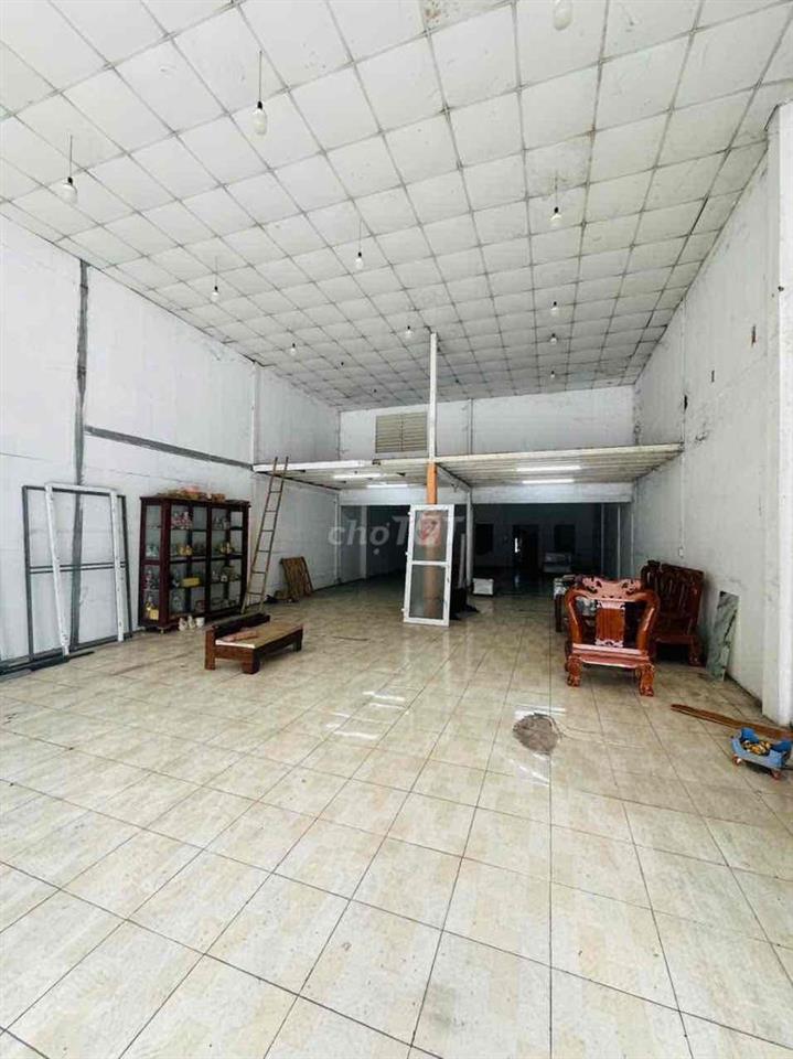 CHO THUÊ MB MẶT TIỀN NGUYỄN OANH NGANG 9M P10 GẦN NGÃ TƯ PVT