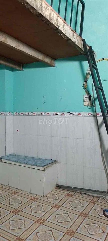 phòng gác trung mỹ tây 16 ,phường trung mỹ tây q12