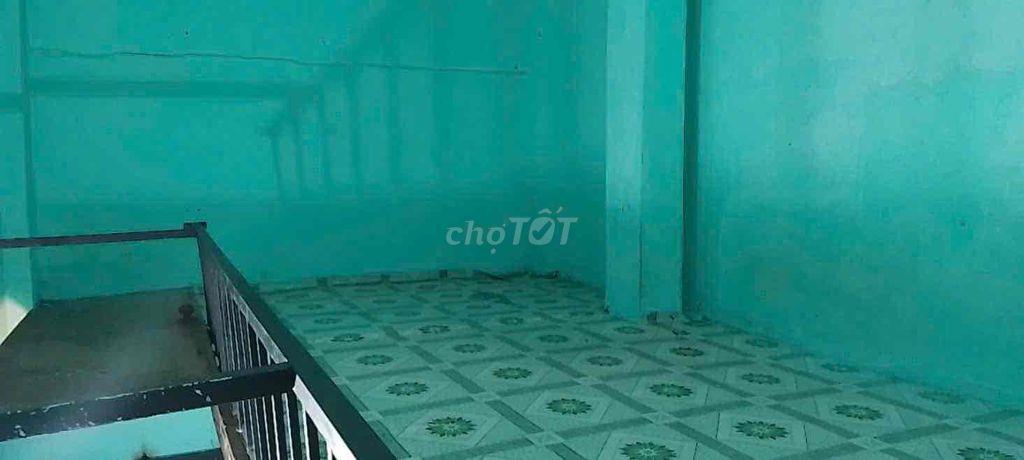 phòng gác trung mỹ tây 16 ,phường trung mỹ tây q12