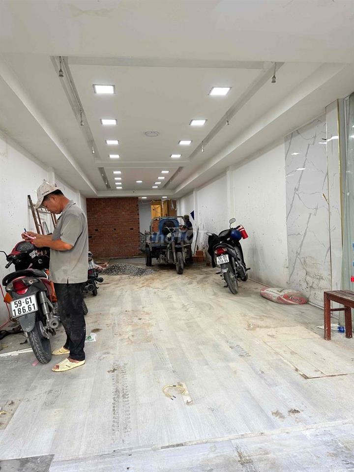 CHO THUÊ MẶT BẰNG MẶT TIỀN QUANG TRUNG P10 GẦN VINCOM