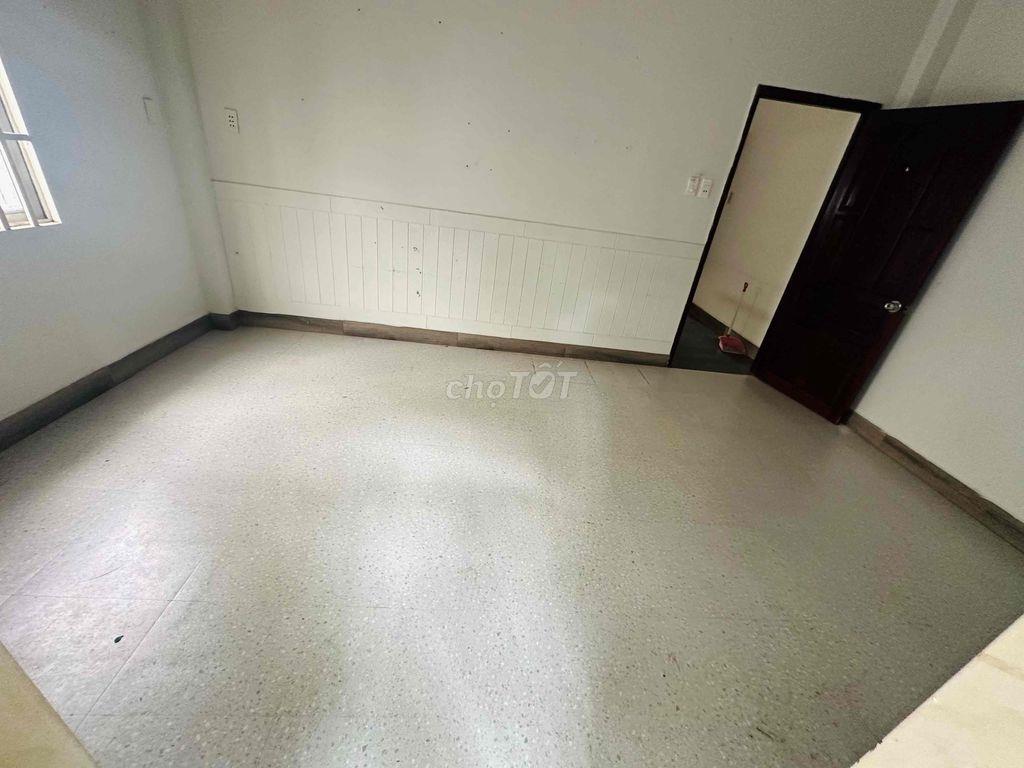 CHO THUÊ NHÀ GÓC 2MT HẺM XE TẢI LÊ VĂN THỌ GÒ VẤP THÔNG GẦN CHỢ THẠCH
