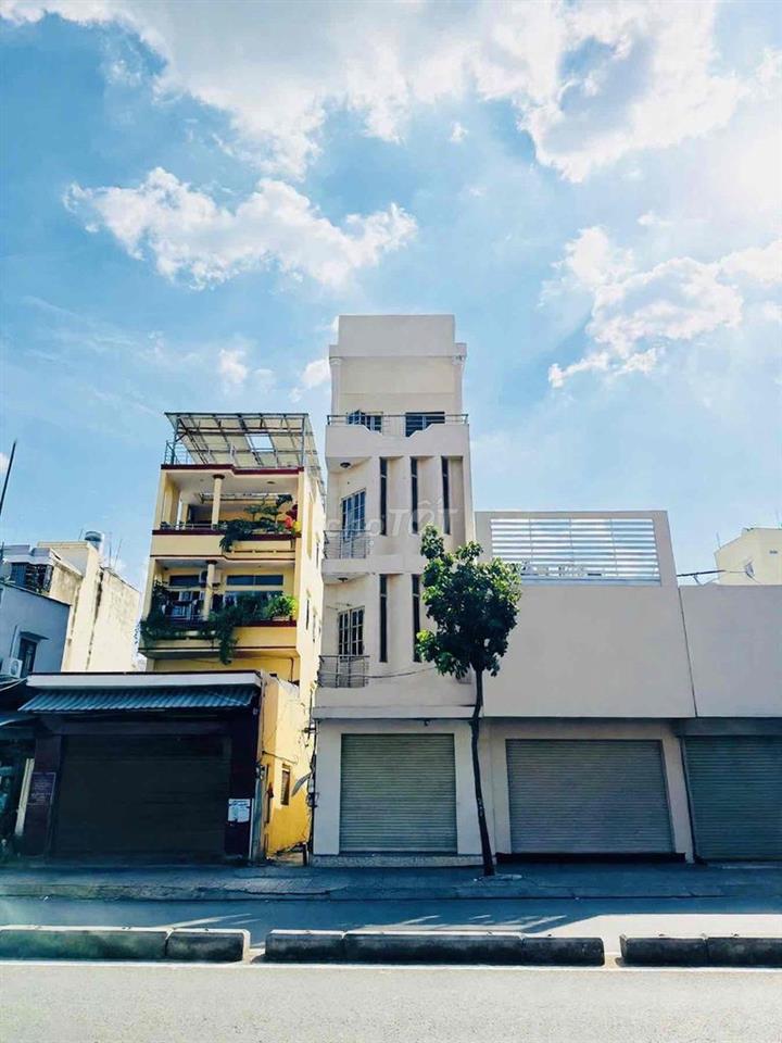 CHO THUÊ NHÀ MẶT TIỀN QUANG TRUNG GV NGAY NGÃ TƯ
