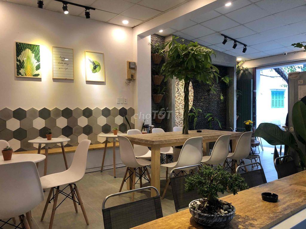 Mặt bằng kinh doanh Cafe setup sẵn