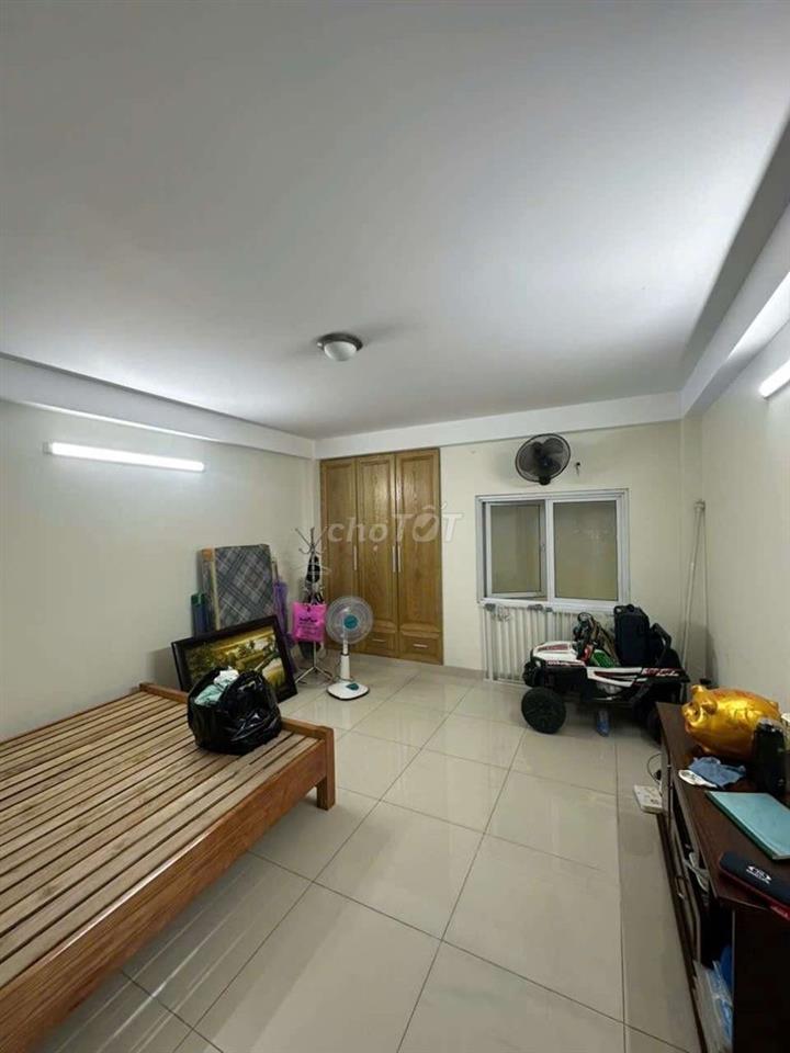 NHÀ DƯ PHÒNG CẦN CHO THUÊ LÀM VĂN PHÒNG