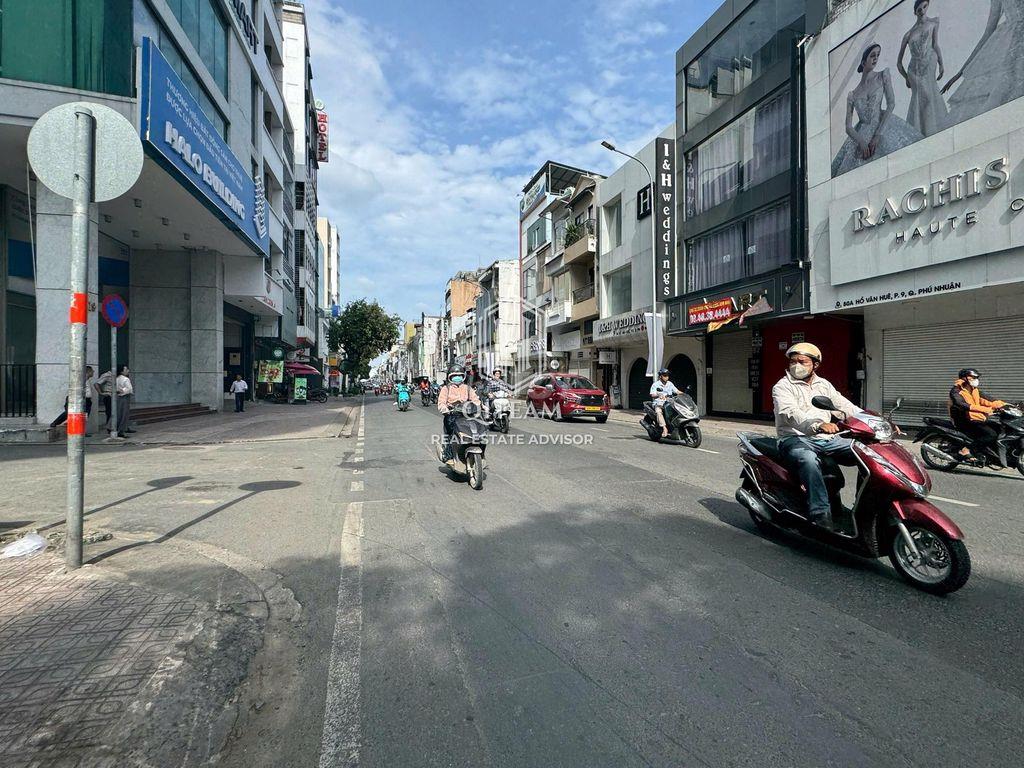 MẶT TIỀN HỒ VĂN HUÊ , PHÚ NHUẬN - 10x10m - 4 TẦNG - 45 TRIỆU