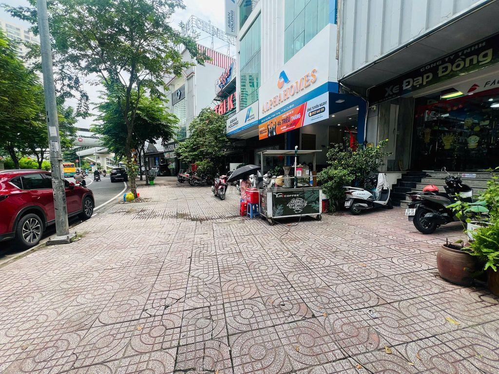 2 MẶT TIỀN TRẦN NÃO QUẬN 2 - 5,5x20m - HẦM 5 TẦNG - 65 TRIỆU