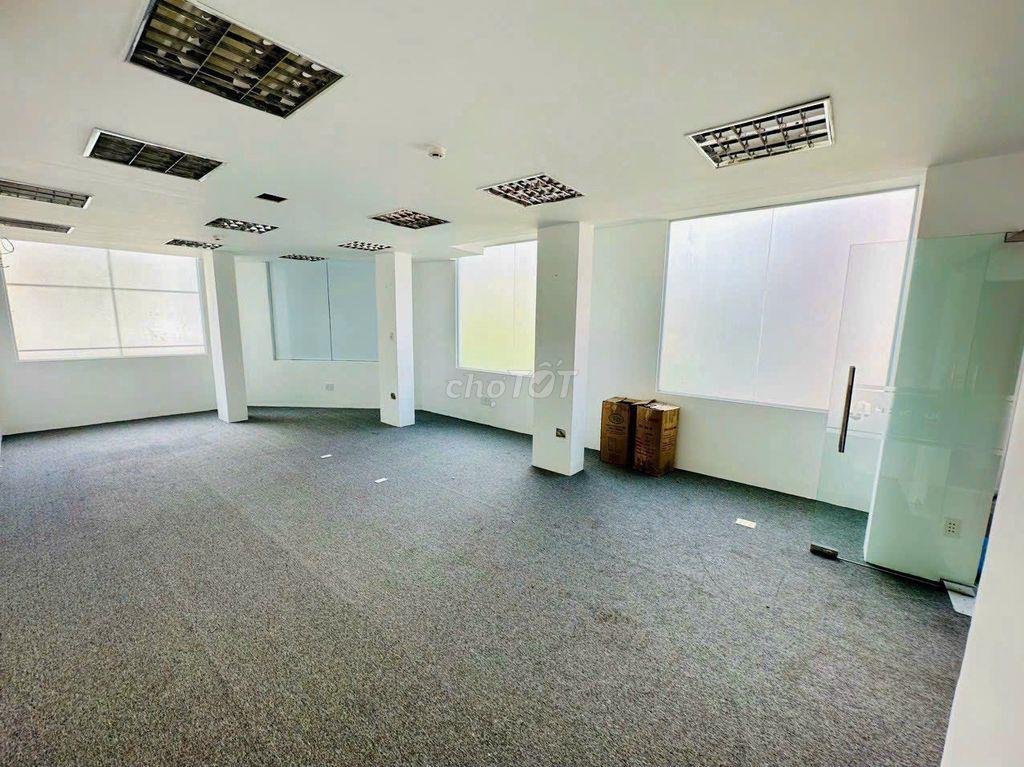 GÓC 2 MT MẶT TIỀN HOA SỨ - PHAM XÍCH LONG - 6X15m - 5 TẦNG THANG MÁY