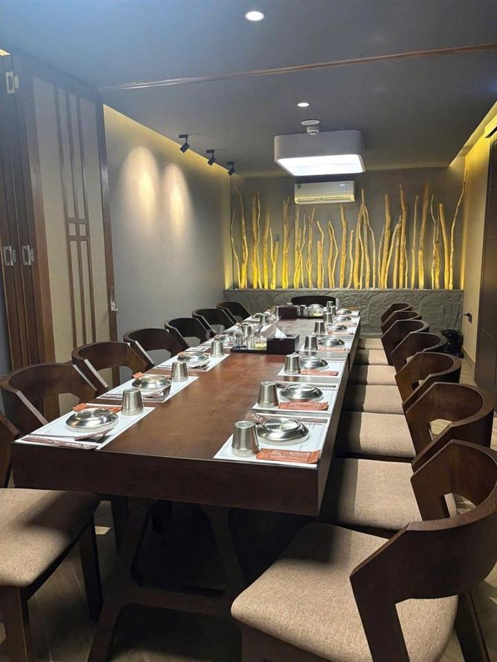 NGUYỄN TRÃI , BẾN THÀNH - QUẬN 1 - 4,5x21m - 4 TẦNG - GIÁ : 100 TRIỆU