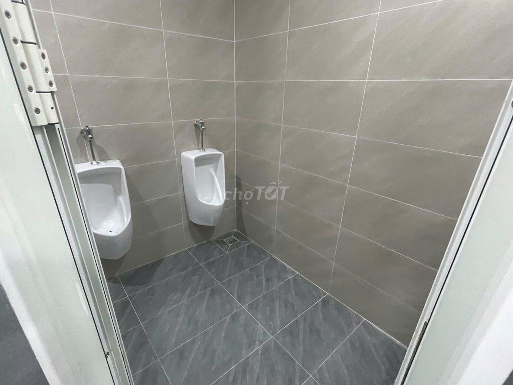 NGÃ 4 CỘNG HÒA – HOÀNG HOA THÁM, TÂN BÌNH - 8X20m - 4 TẦNG MỚI 100%