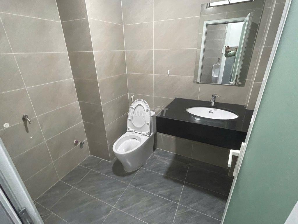 NGÃ 4 CỘNG HÒA – HOÀNG HOA THÁM, TÂN BÌNH - 8X20m - 4 TẦNG MỚI 100%