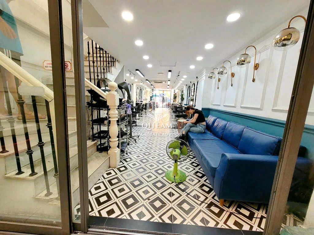 MẶT TIỀN NGUYỄN GIA TRÍ (D2) - 4x20m - 5 TẦNG - GIÁ THUÊ: 80 TRIỆU