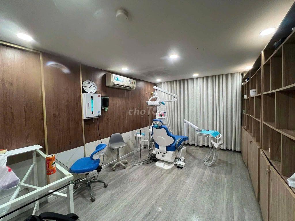 CHO THUÊ HUỲNH VĂN BÁNH, PHÚ NHUẬN - 7x11m - 5 TẦNG - GIÁ: 59 TRIỆU