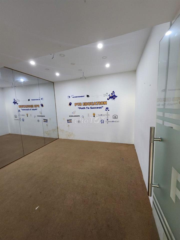 MT - MẠC ĐĨNH CHI , QUẬN 1 - 4x20m - 4 TẦNG - GIÁ 65 TRIỆU