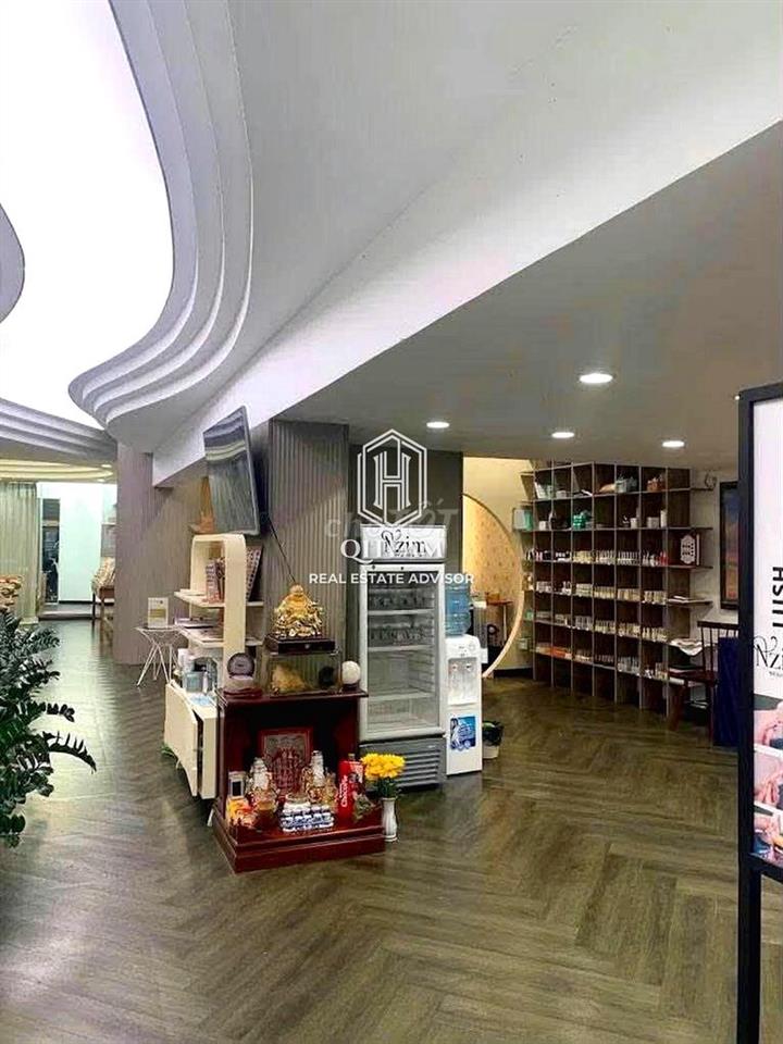 BIỆT THỰ MẶT TIỀN PHỐ KỲ ĐỒNG , QUẬN 3 - 9x35m - 3 TẦNG - 140 TRIỆU