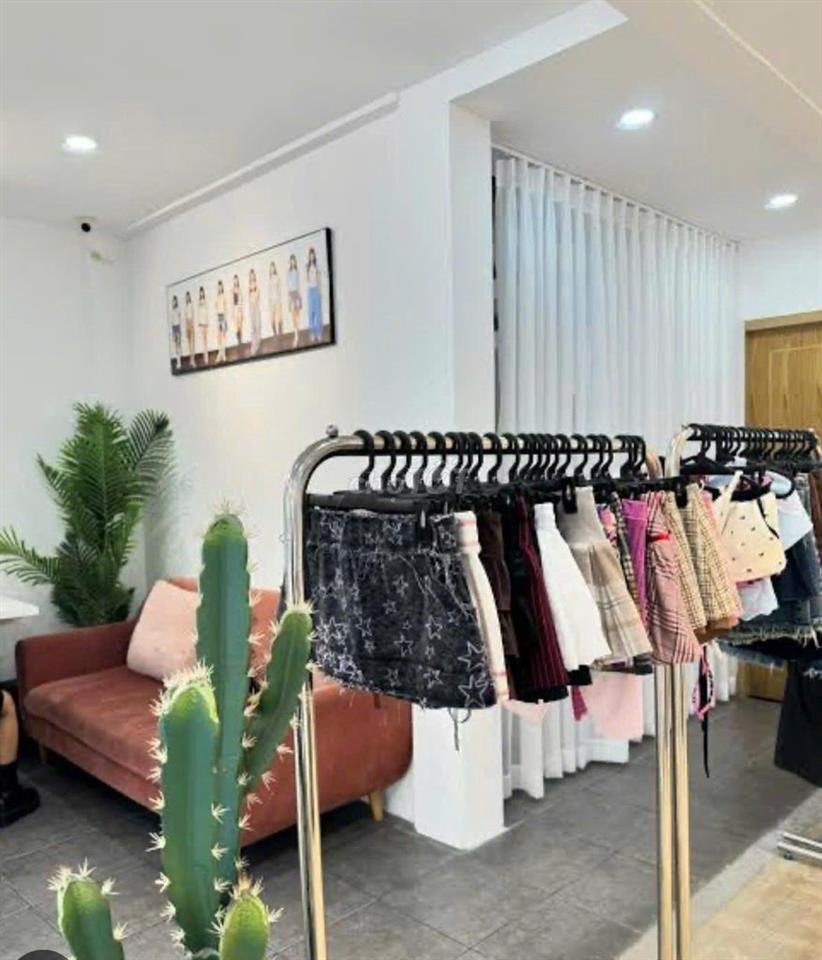 MẶT TIỀN ĐƯỜNG HOA - PHAN XÍCH LONG - 8x16m - 2 TẦNG SUỐT - 55 TRIỆU