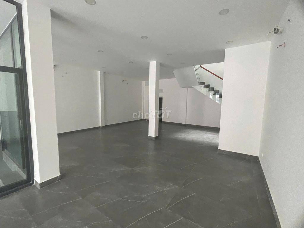 CHO THUÊ TÒA NHÀ MẶT TIỀN CỘNG HÒA - 8x20m - 4 TẦNG - GIÁ: 70 TRIỆU