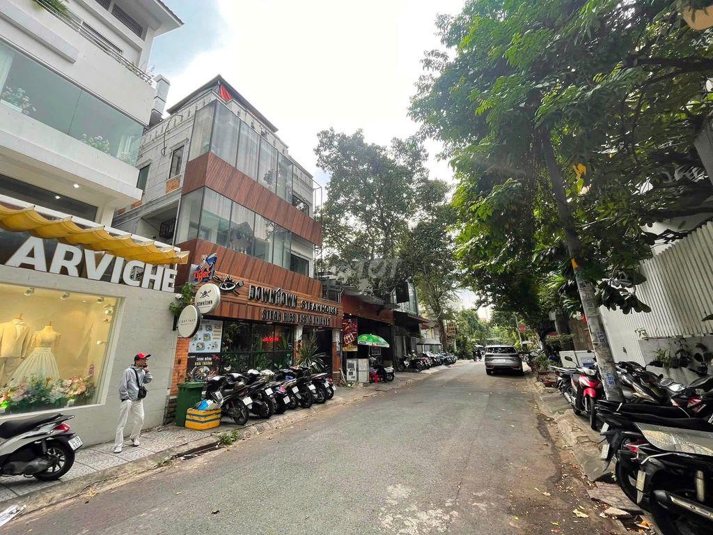 MẶT TIỀN HOA MAI - PHAN XÍCH LONG - 8x15m - 4 TẦNG - GIÁ 70 TRIỆU