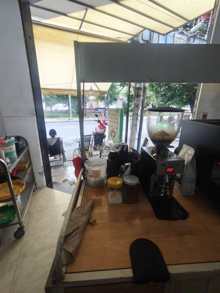 sang quán trà sữa 2 mặt tiền đường D9