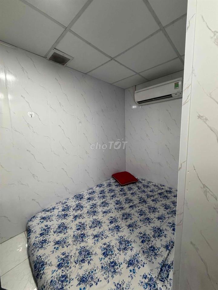 phòng full nội thất giờ tự do kế bên bến xe miền đông