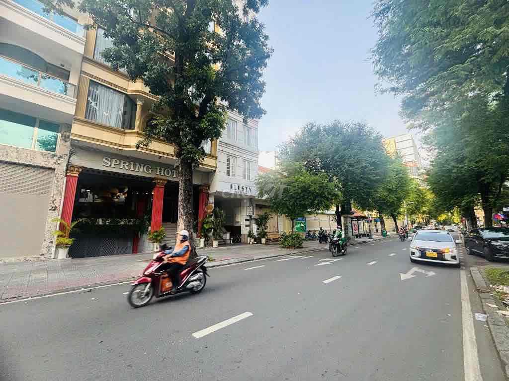 ⚜️ CHO THUÊ MẶT BẰNG LÊ THÁNH TÔN – QUẬN 1 ⚜️