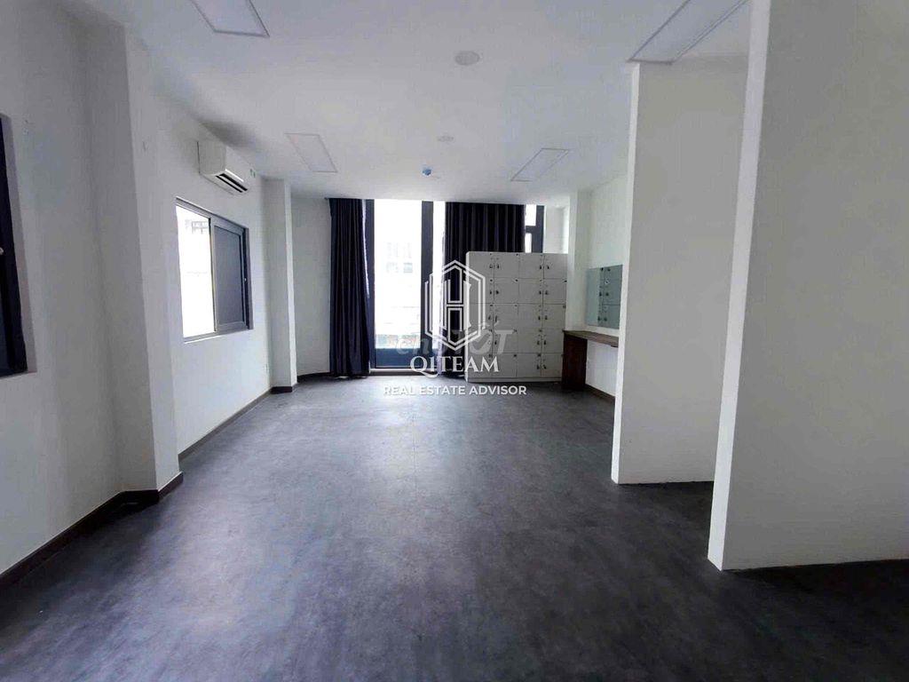 CHO THUÊ NHÀ 2 MẶT TIỀN – ĐỀ THÁM, QUẬN 1 – NGANG 4,7M