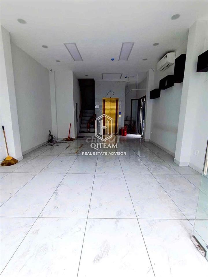 CHO THUÊ NHÀ 2 MẶT TIỀN – ĐỀ THÁM, QUẬN 1 – NGANG 4,7M
