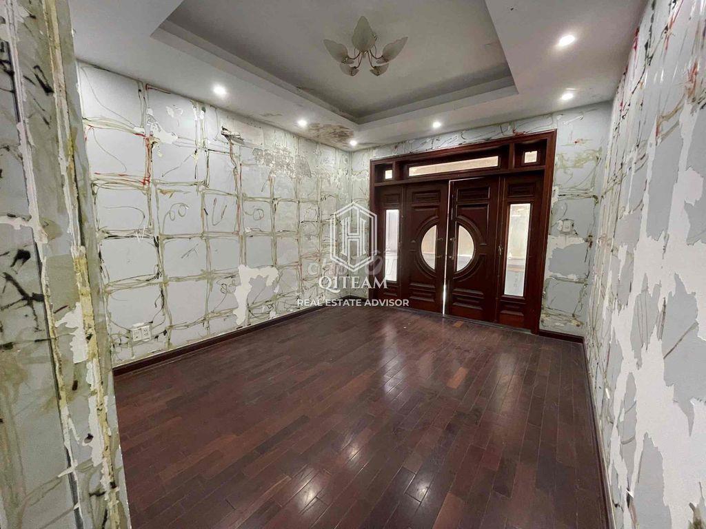 CHO THUÊ NHÀ ĐƯỜNG SONG HÀNH, QUẬN 2 – NGANG 7,5M