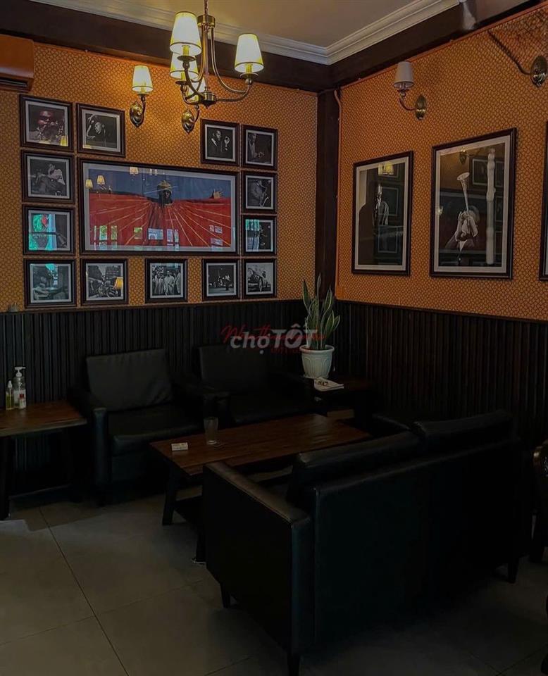 Trần cao 3.8m trống suốt - Mặt tiền Thủ Khoa Huân Q1 giá chỉ 4x