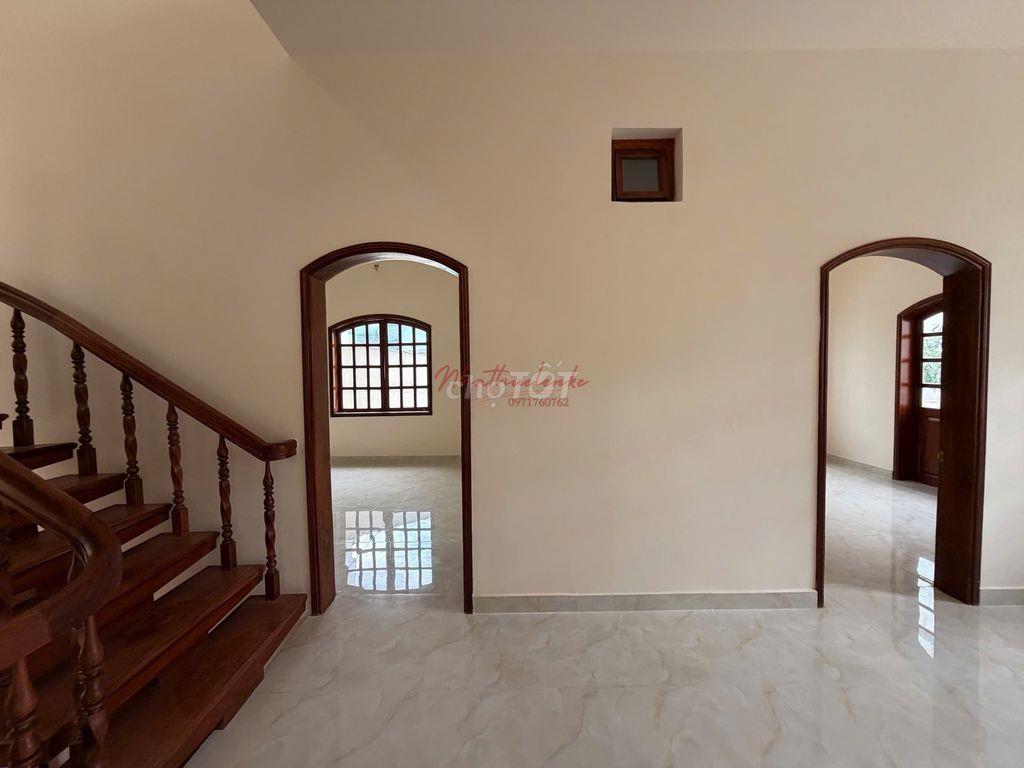 HÀNG HIẾM - VILLA CỰC ĐẸP PHÚ NHUẬN - HỒ BIỂU CHÁNH GIÁ CHỈ 8X !!!