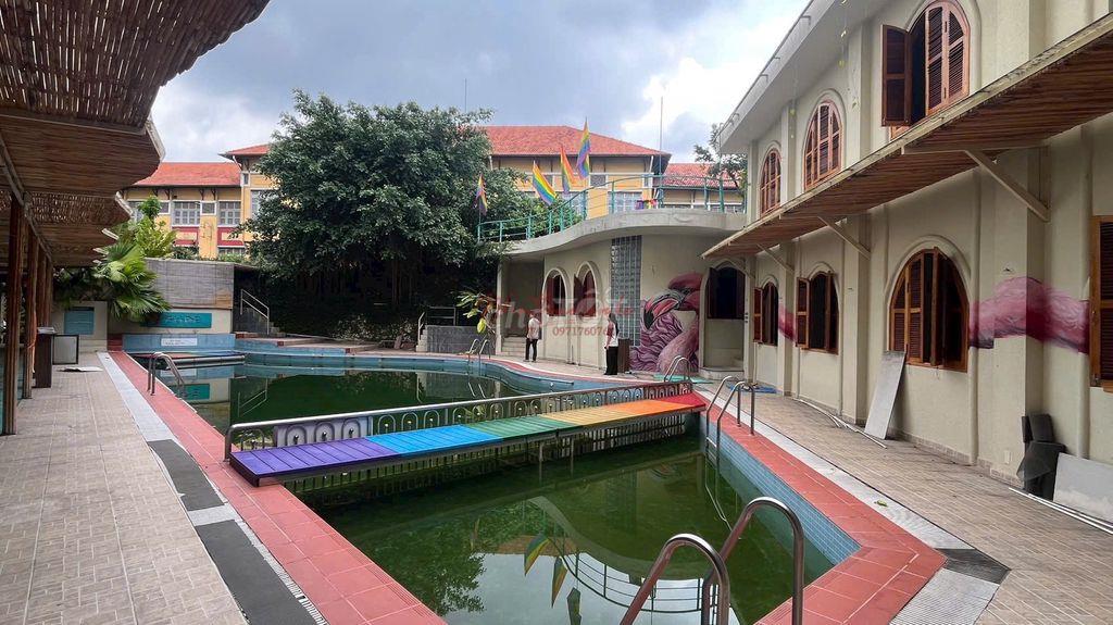 Sốc - Nhà villa bự có hồ bơi ngay trung tâm Q3 1000m2 giá cực kỳ mềm !