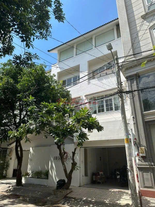 GIẢM CÒN 80TR! BÀU CÁT, TÂN BÌNH, 12M NGANG, HƠN 10P FULL NỘI THẤT!