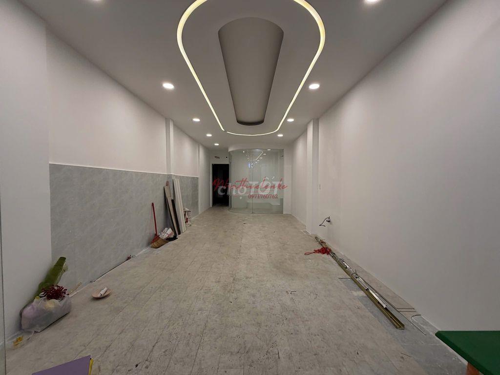Mặt tiền Q1 Trần Đình Xu - giá cực kỳ mềm chỉ 3x, nhà mới sáng sủa !!!