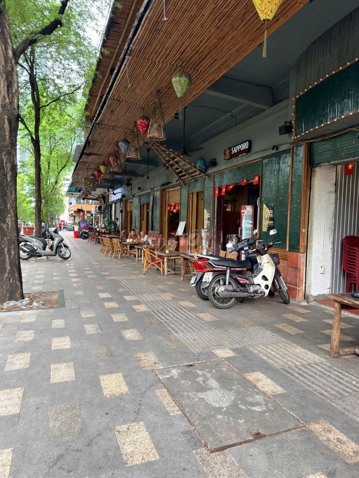 Góc 2MT Quận 1, 400m², 4 tầng, giá 10.000 USD! Hàng đẹp cực hiếm !!!
