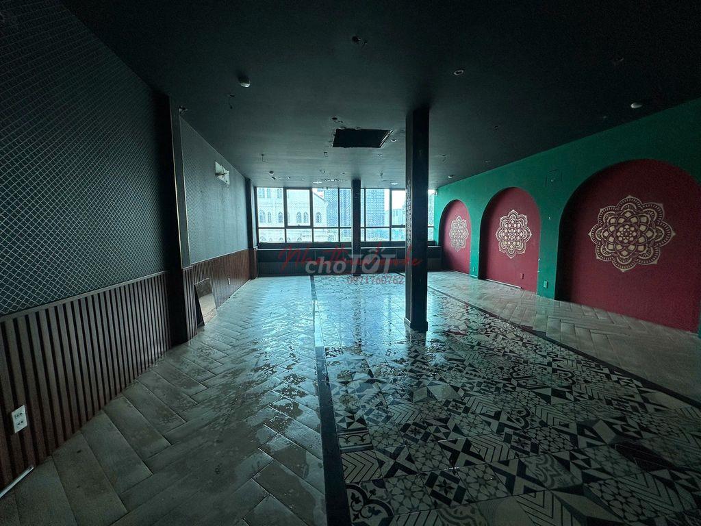 Hàng hiếm MT Tôn Đức Thắng, Q1! 400m² sử dụng, giá chỉ 100TR !!!
