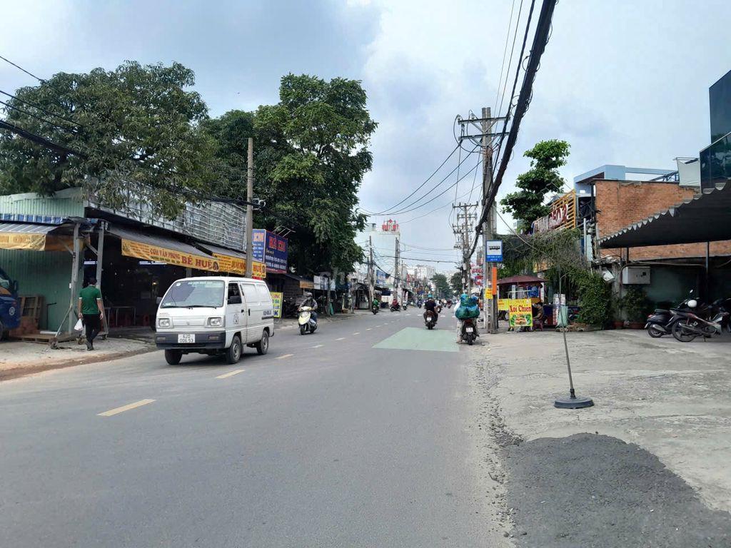 Mặt tiền 950m² GV ngang 25m. Hàng khủng không dành cho người chậm tay!