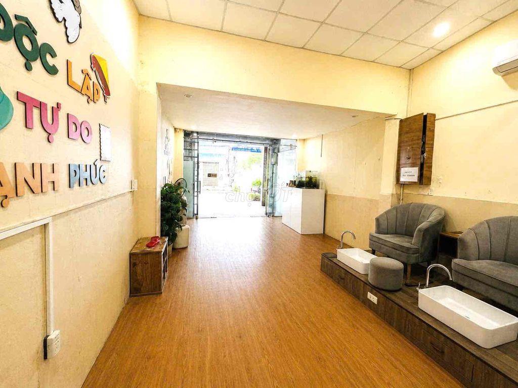 Nhà mặt tiền nguyên căn cho thuê