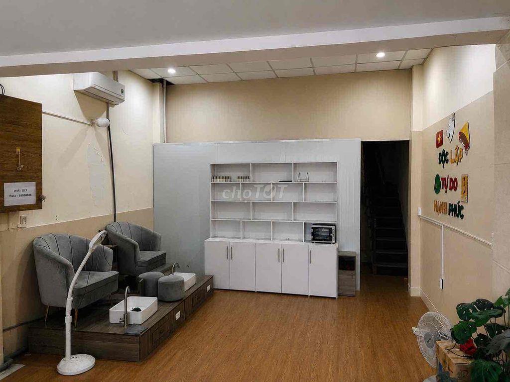 Nhà mặt tiền nguyên căn cho thuê