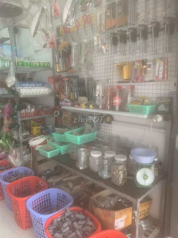 CẦN SANG LẠI CỬA HÀNG KINH DOANH ĐIỆN NƯỚC , KIM KHÍ