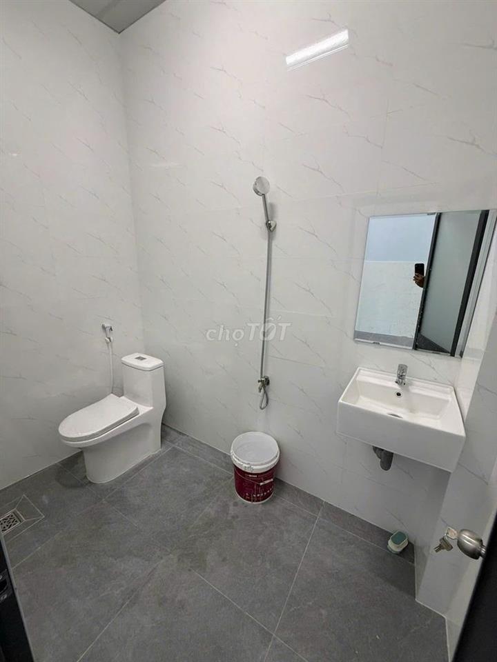 Nhà Nguyên Căn MTKD Đường Ql50 - 1PN 1WC - 4.8x22m