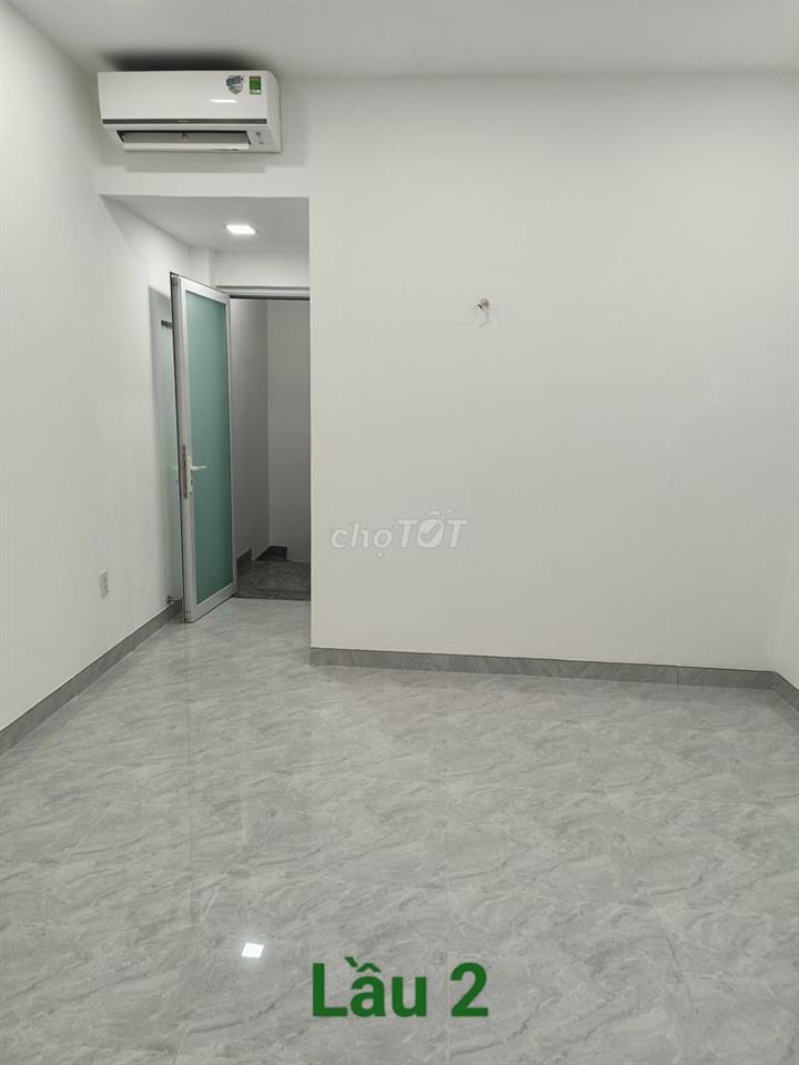Nhà Nguyễn Căn Hẻm Xe Hơi Đường 3/2 - 2PN 3WC - 4x8m - Sẵn Máy Lạnh