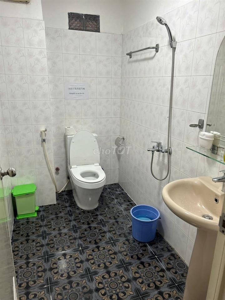 Nhà Nguyên Căn Đường Tô Hiến Thành - 5PN 3WC - 4x12m - Sẵn Máy lạnh