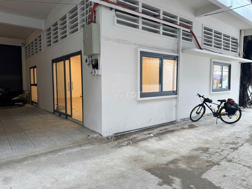 Mặt Bằng/Kho Hẻm Xe Hơi Đường Hồng Bàng - 80m2