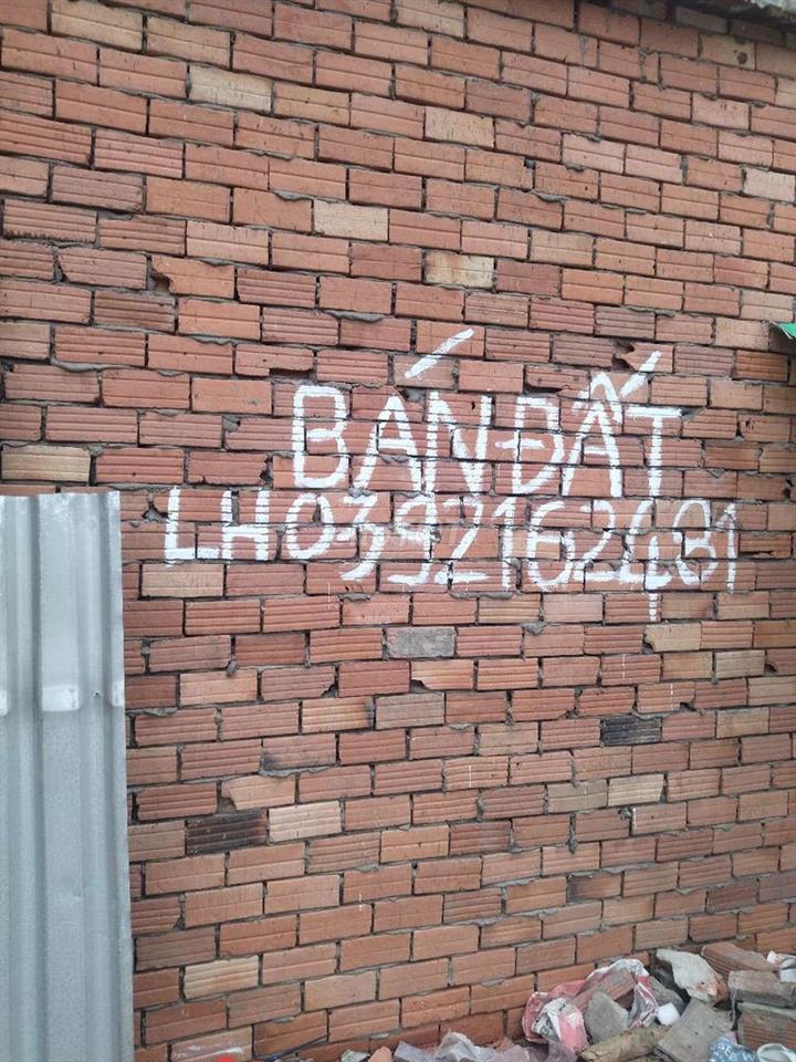 nhà mặt tiền bờ sông 