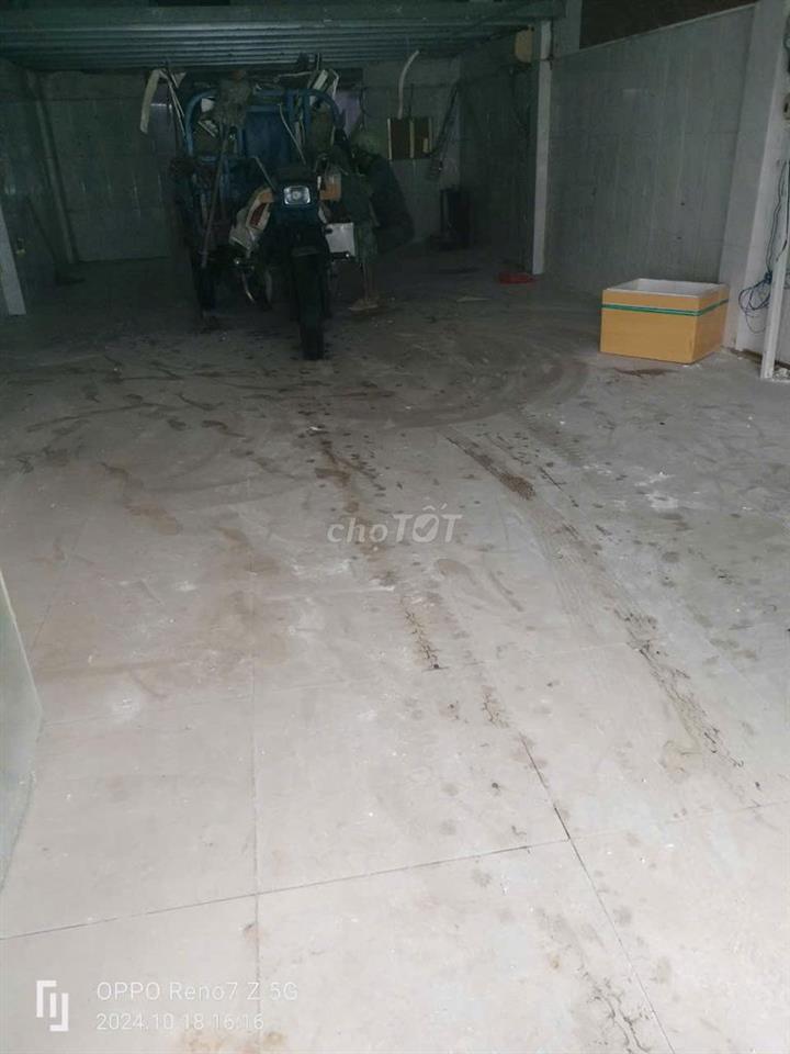 Bán gấp nhà chính chủ mặt tiền Nguyễn Xí