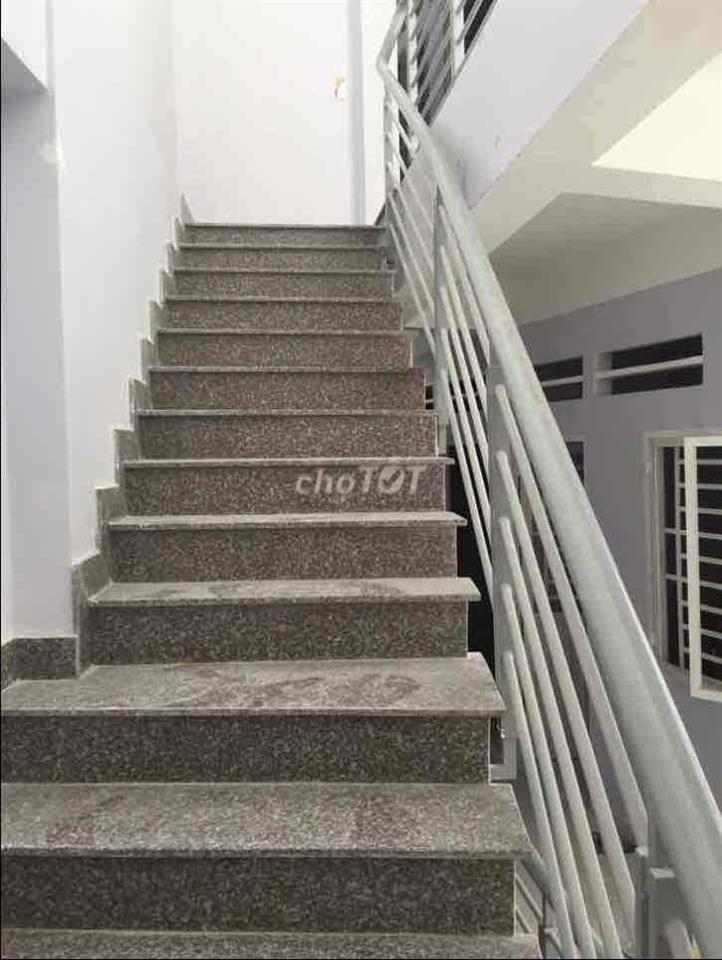 Phòng trọ 10m2 Nguyễn Trung Trực p5 Bình Thạnh