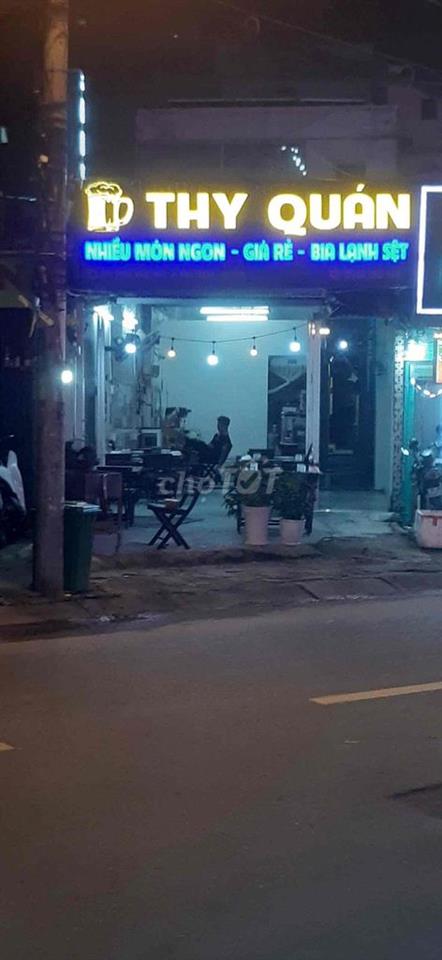 Mặt tiền kinh doanh Thoại Ngọc Hầu, cách siêu thị GO! 2 căn nhà