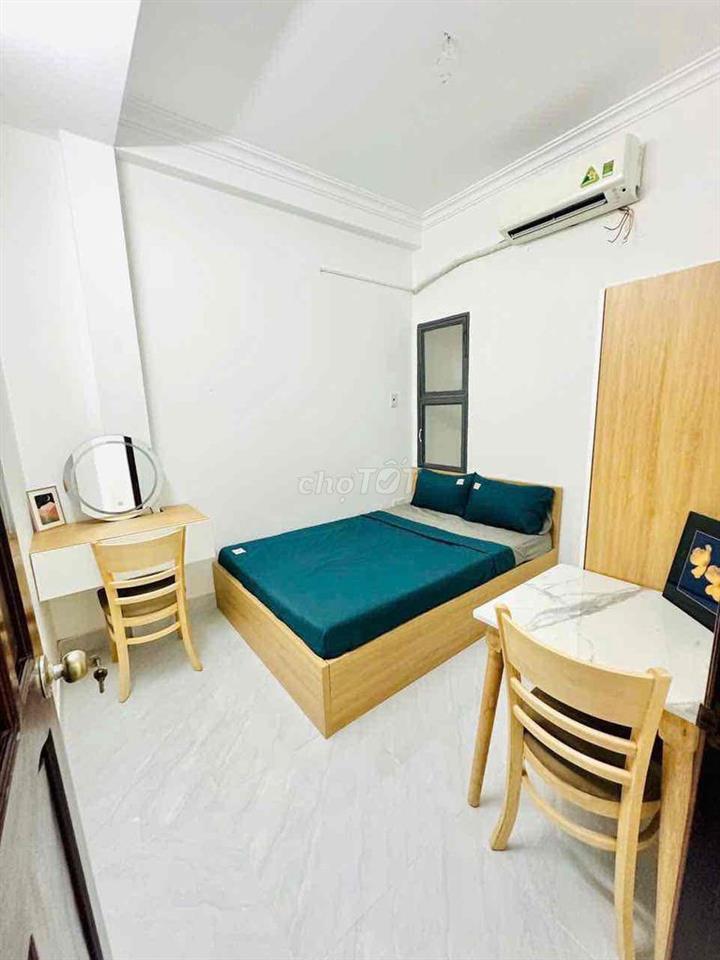 2 phòng ngủ bancol full nội thất khu trung tâm phú nhuận