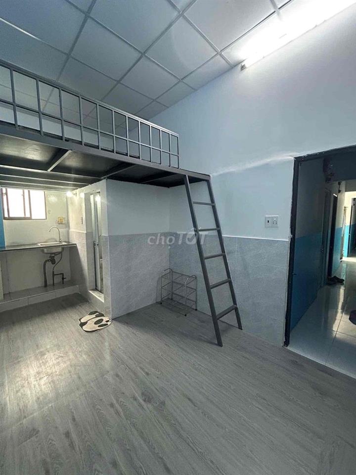 Phòng duplex đối diện ĐH Văn Lang cs3